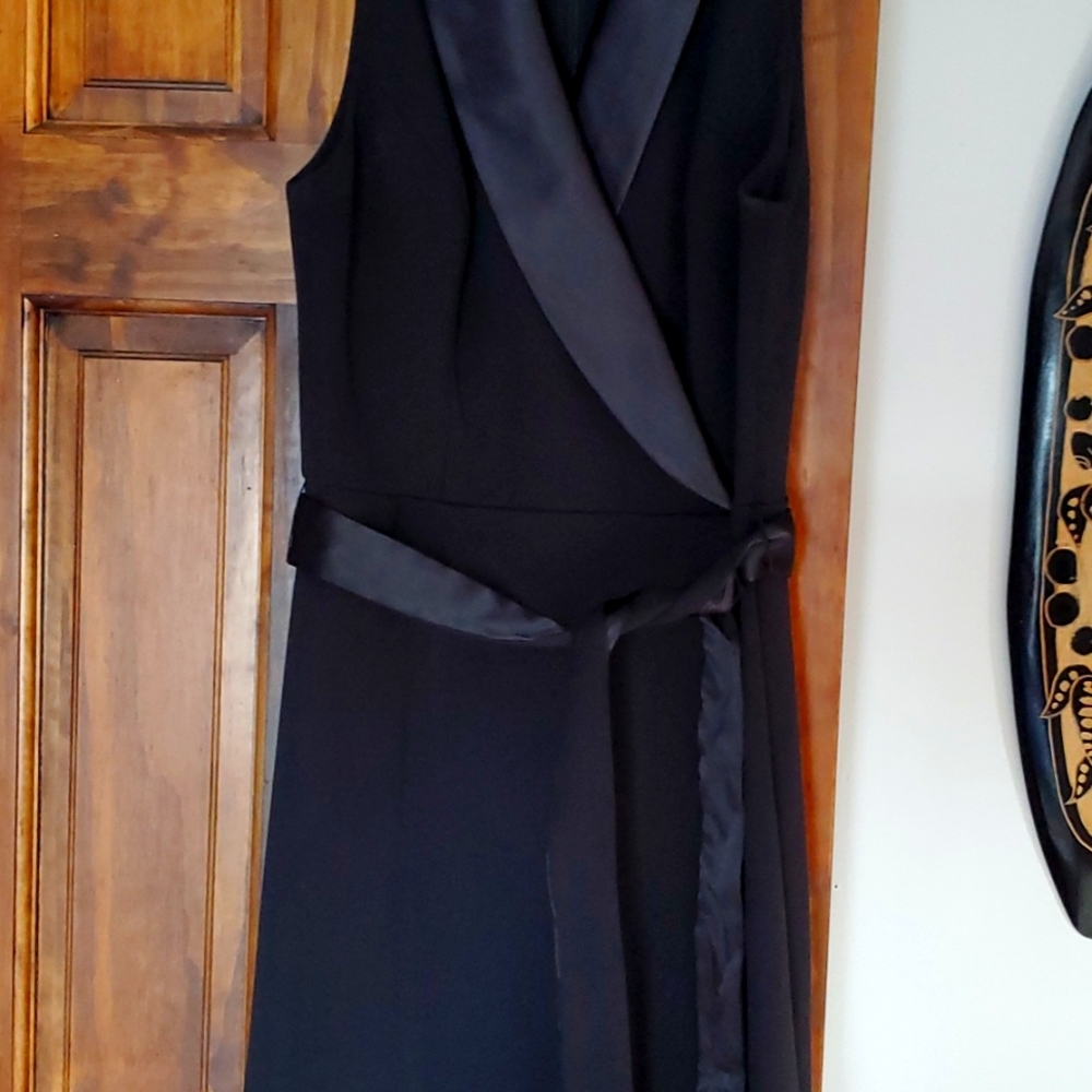Womens black tuxedo dress size 2